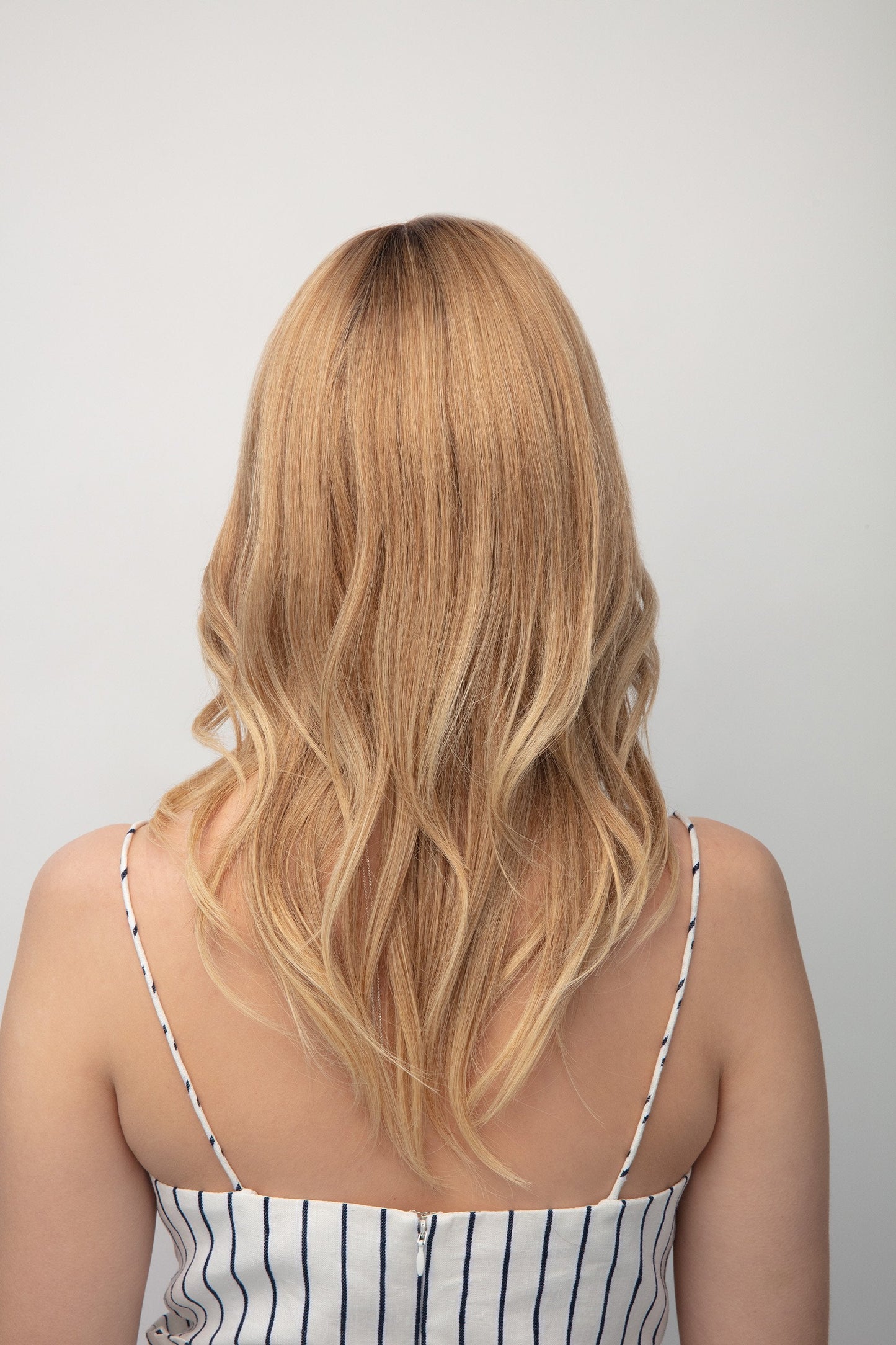 Lily Wig - 8705   The Orchid Collection