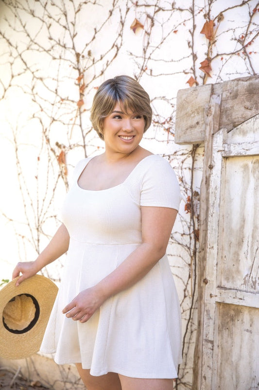 Casey Wig - 2572   Amore Collection