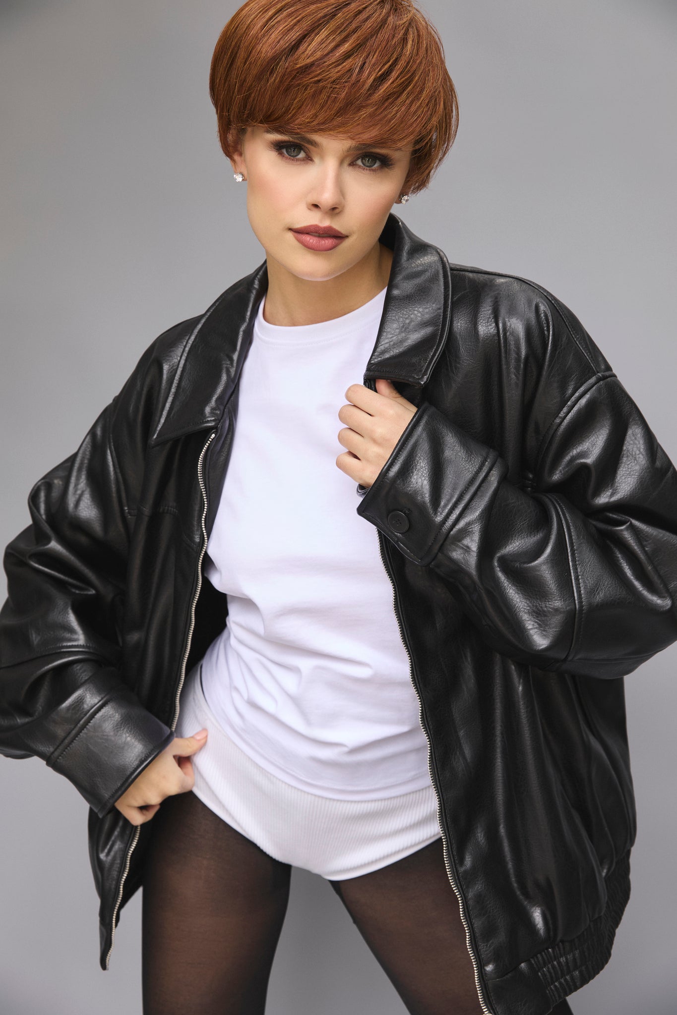 Charlotte Wig - 1040   Alexander Couture Collection