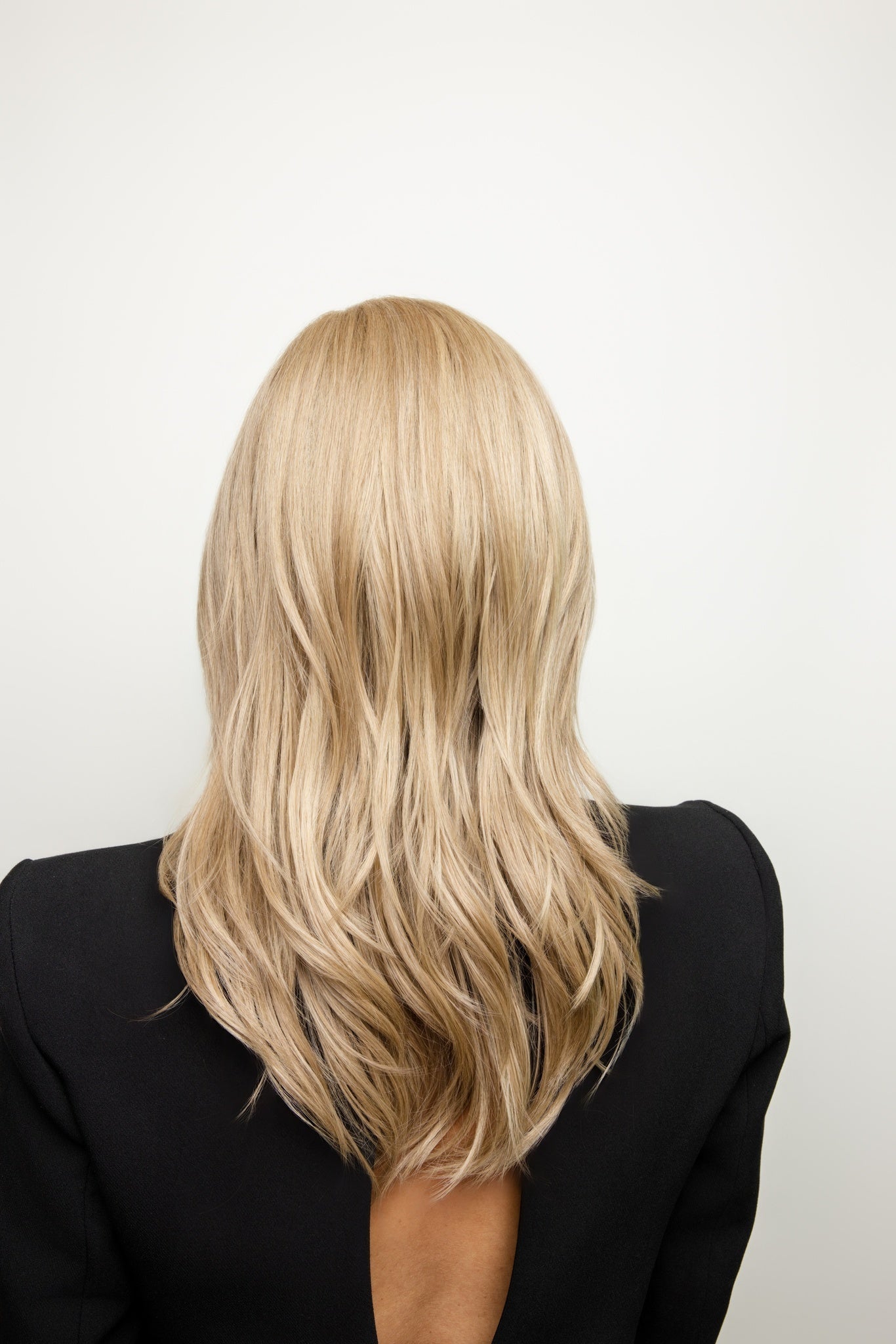 Leoni Wig - 1039   Alexander Couture Collection