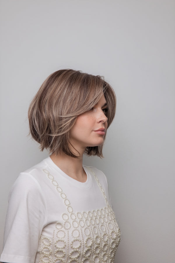 Mira Wig - 2588   Amore Collection