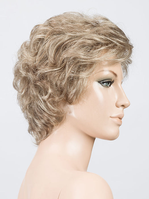 SAND MULTI ROOTED 18.22 | Dark Neutral Blonde and Light Neutral Blonde Blend with Shaded Roots