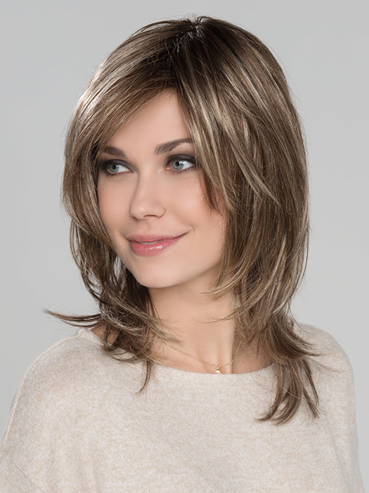 PAM HI TEC by ELLEN WILLE in BERNSTEIN ROOTED 8.26.19 | Medium Brown, Light Golden Blonde, and Light Honey Blonde Blend
